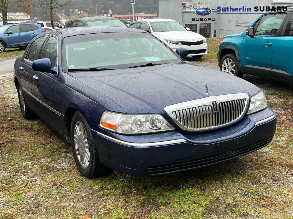 2009 Lincoln Town Car