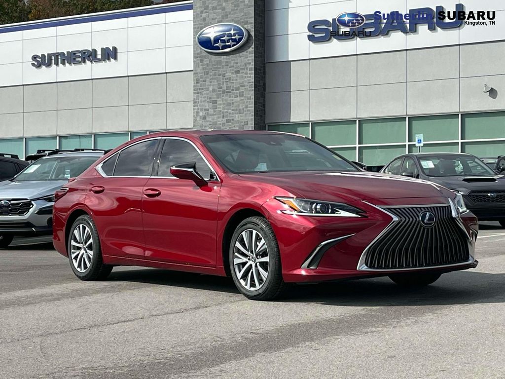 2020 Lexus ES