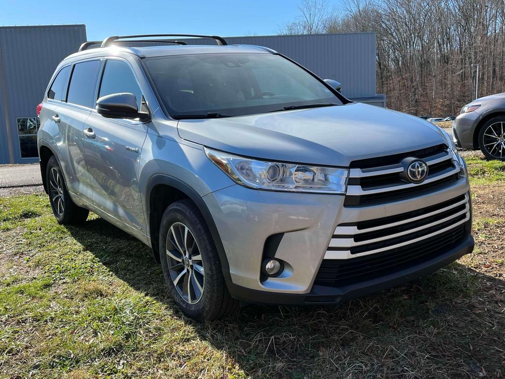 2017 Toyota Highlander