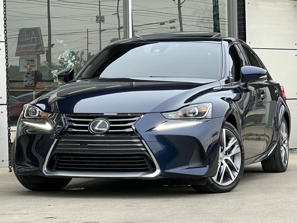 2018 Lexus IS