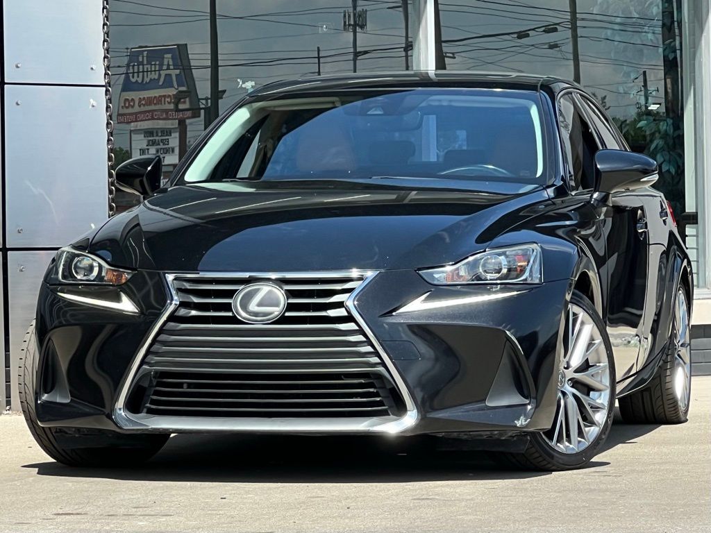 2017 Lexus IS