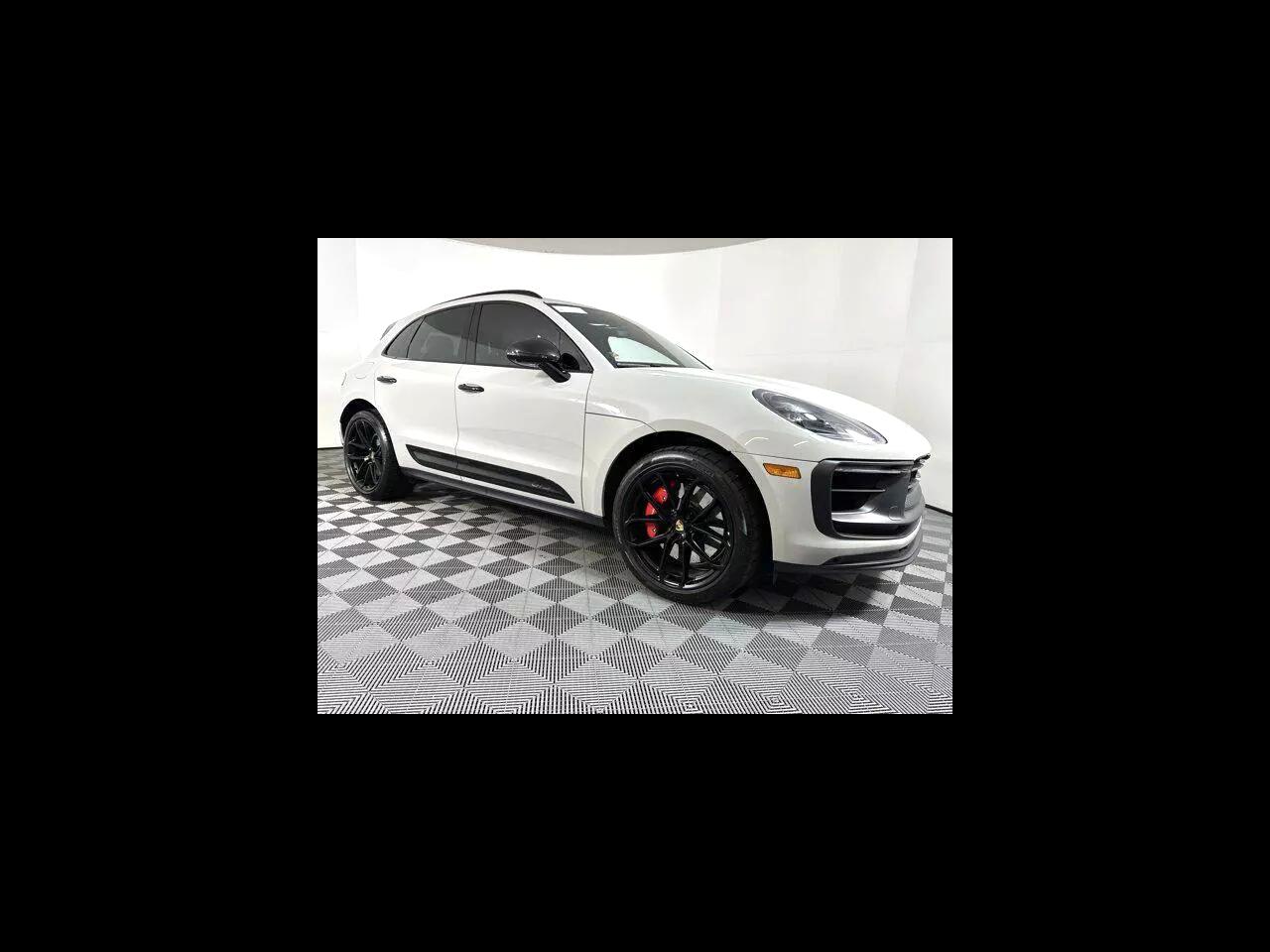 2023 Porsche Macan