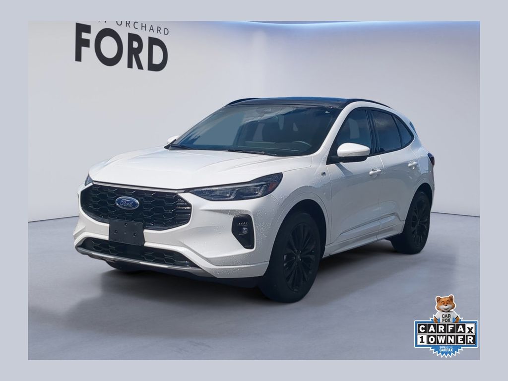 2025 Ford Escape ST-Line Elite
