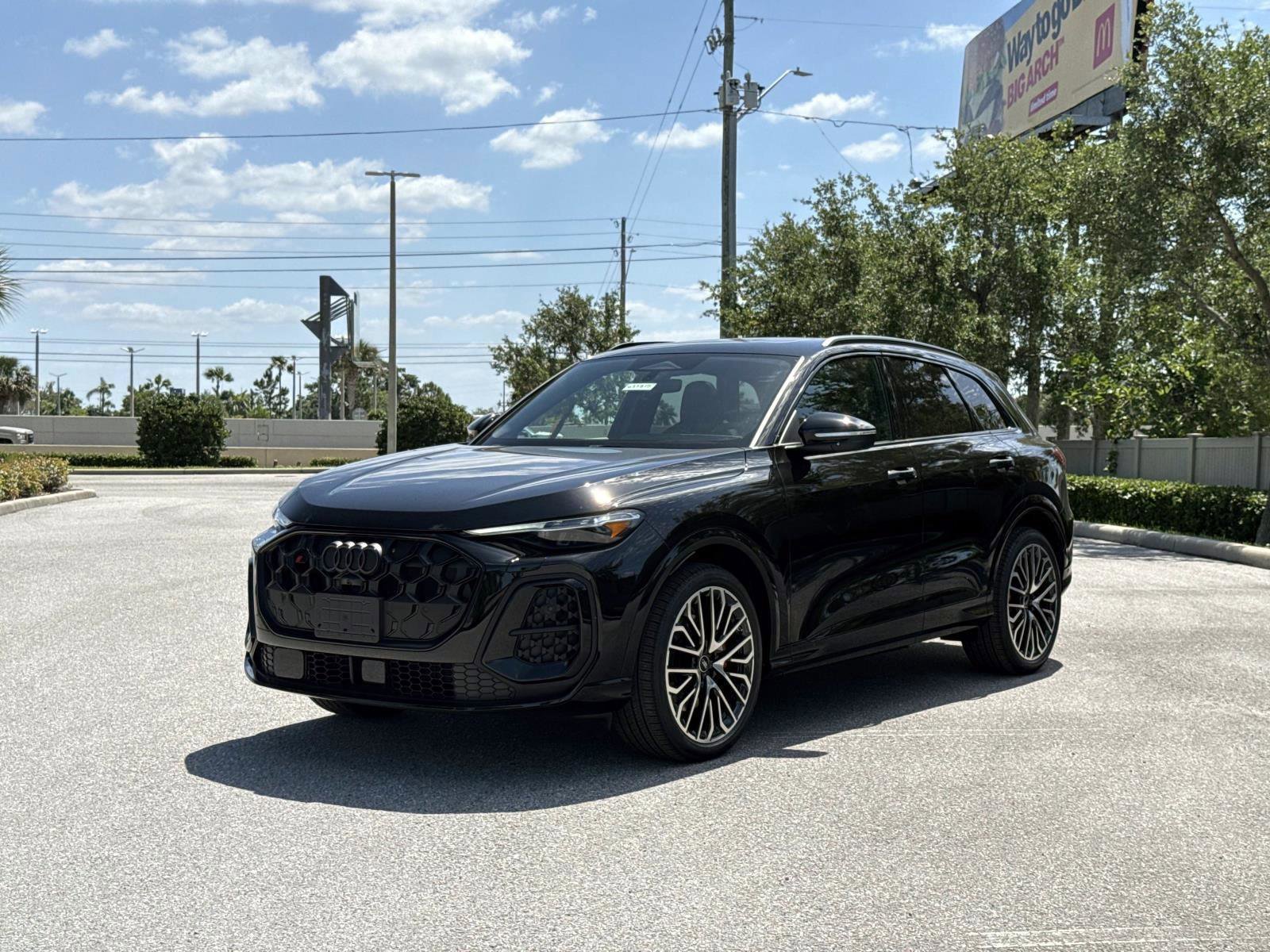 2026 Audi SQ5 Premium Plus