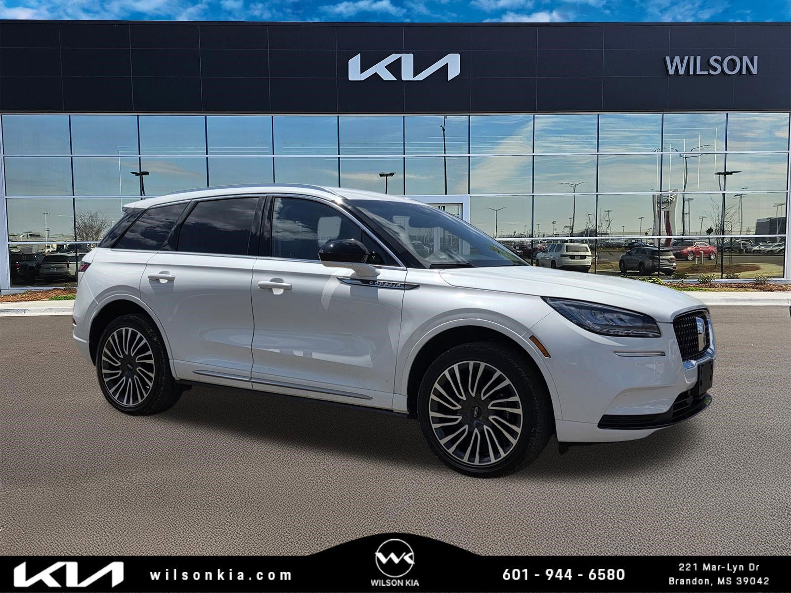 2022 Lincoln Corsair Standard