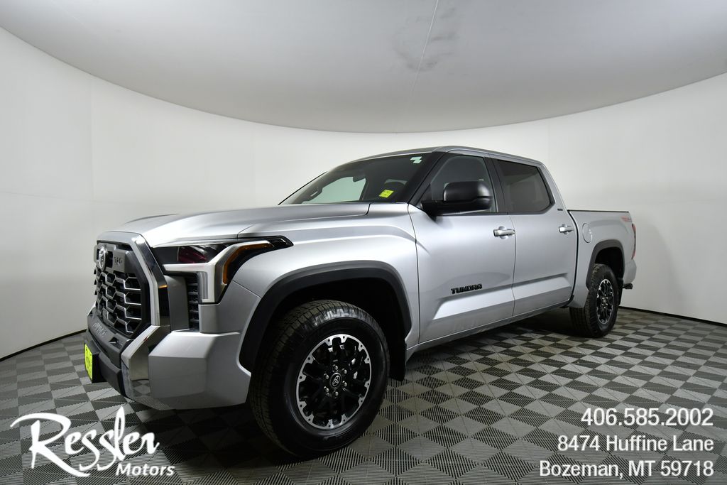 2025 Toyota Tundra 4WD SR5