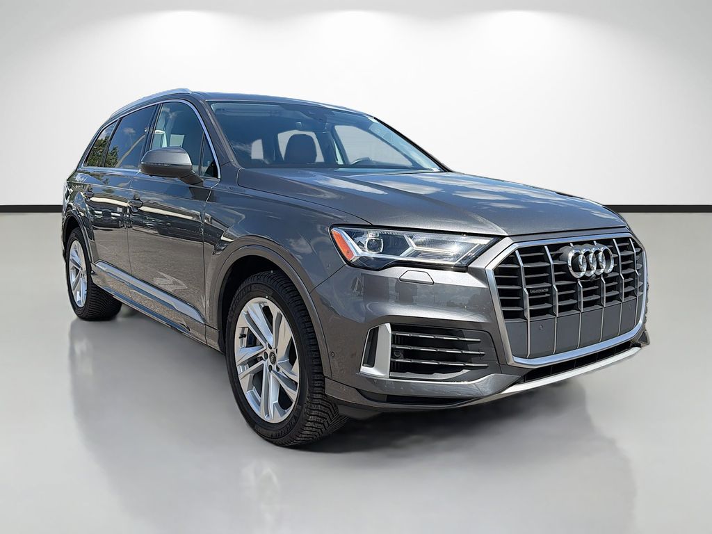 2021 Audi Q7 Premium Plus