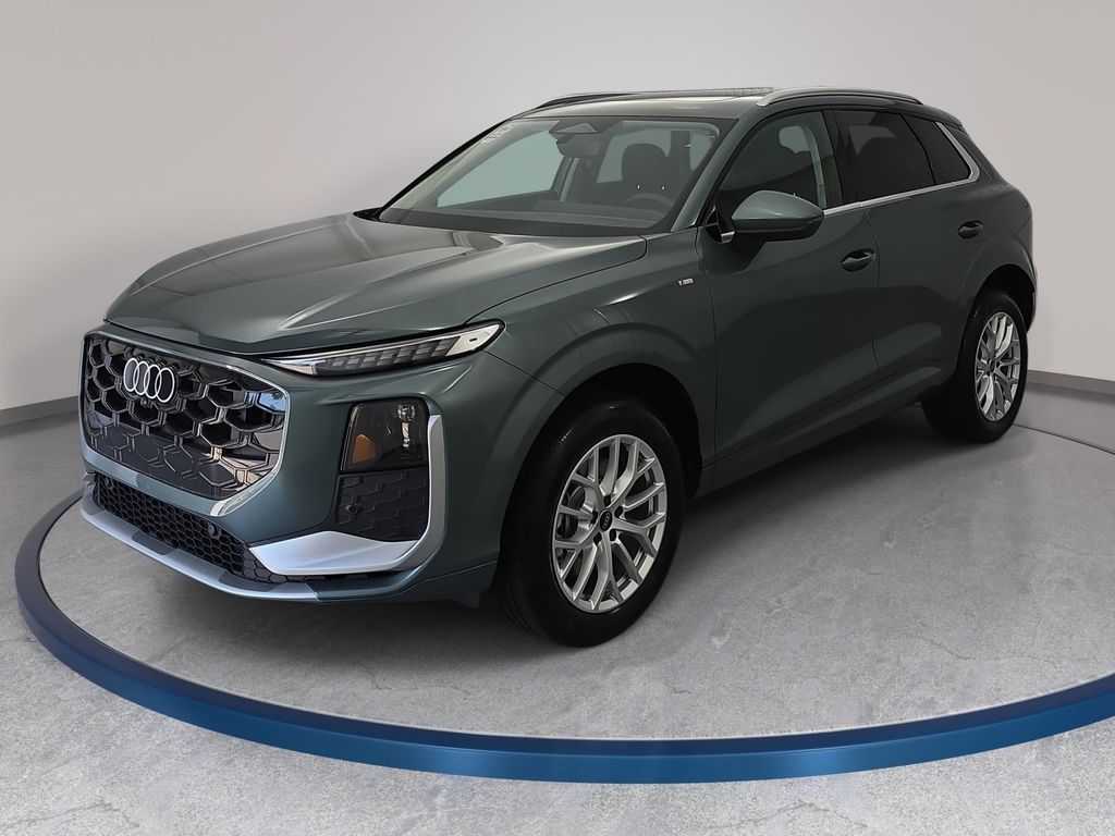 2026 Audi Q3 S line