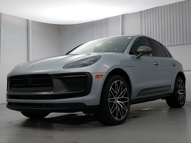 2026 Porsche Macan T