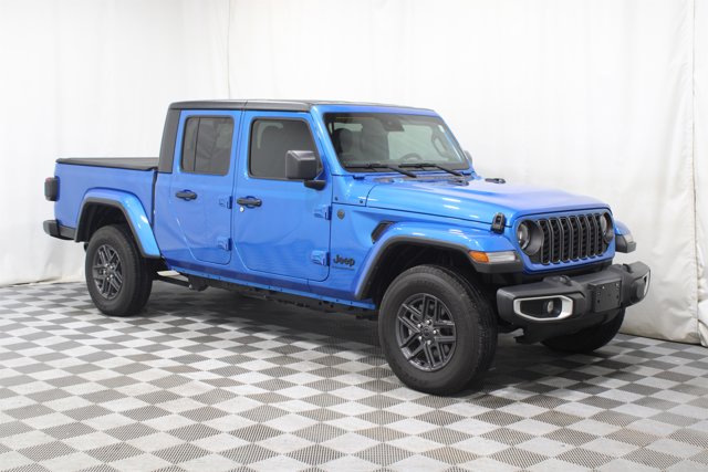 2024 Jeep Gladiator
