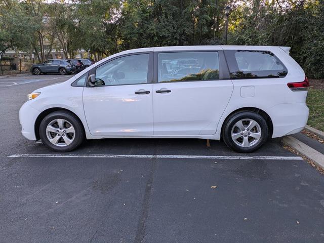 2013 Toyota Sienna L 7-Passenger