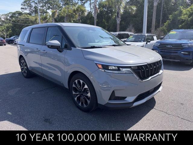 2023 Kia Carnival EX FWD