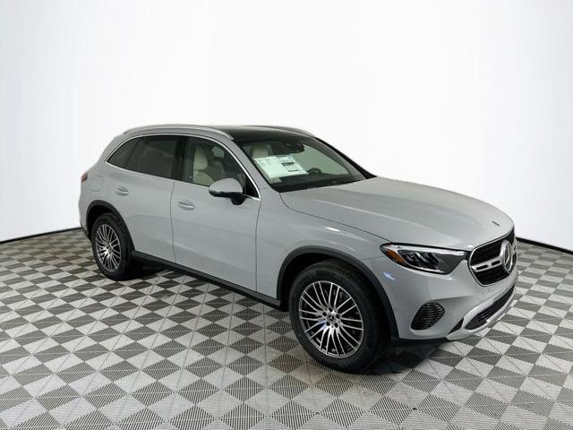 2026 Mercedes-Benz GLC 300 RWD