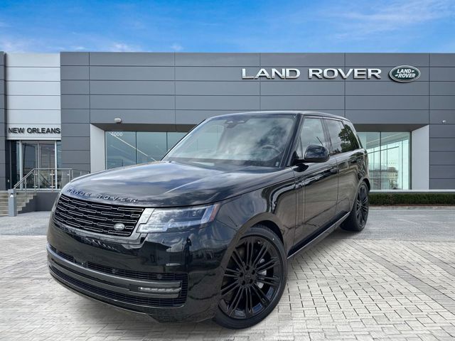 2026 Land Rover Range Rover P530 SE