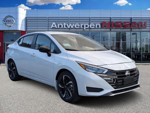 2025 Nissan Versa SR FWD
