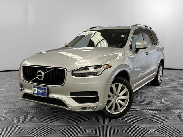 2018 Volvo XC90 T5 Momentum 5-Passenger