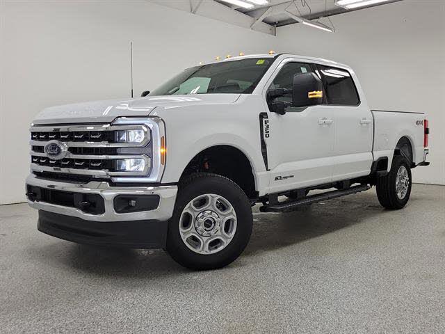 2026 Ford Super Duty F-350 SRW XLT