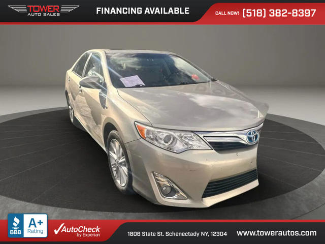 2014 Toyota Camry Hybrid XLE FWD