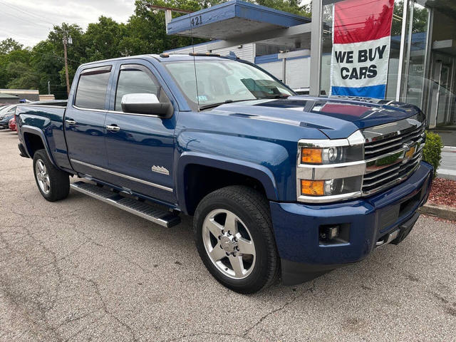 2015 Chevrolet Silverado 2500HD Built After Aug 14 High Country