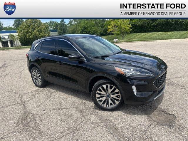 2022 Ford Escape Titanium AWD