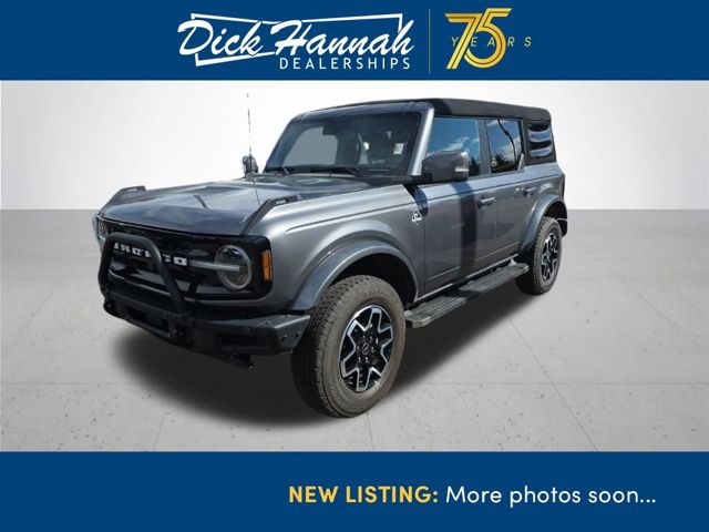 2024 Ford Bronco Outer Banks