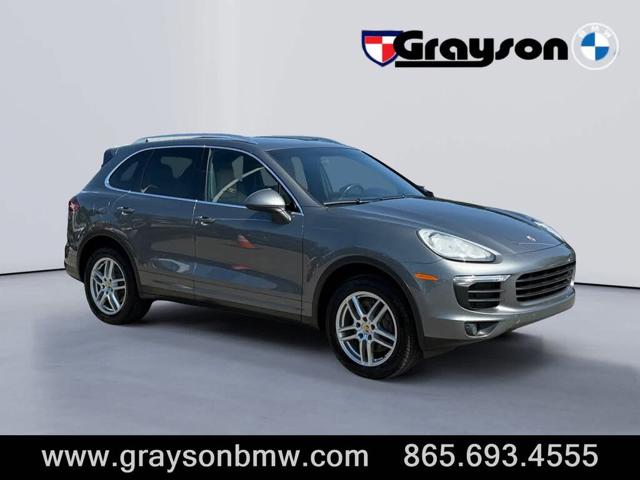 2016 Porsche Cayenne Base