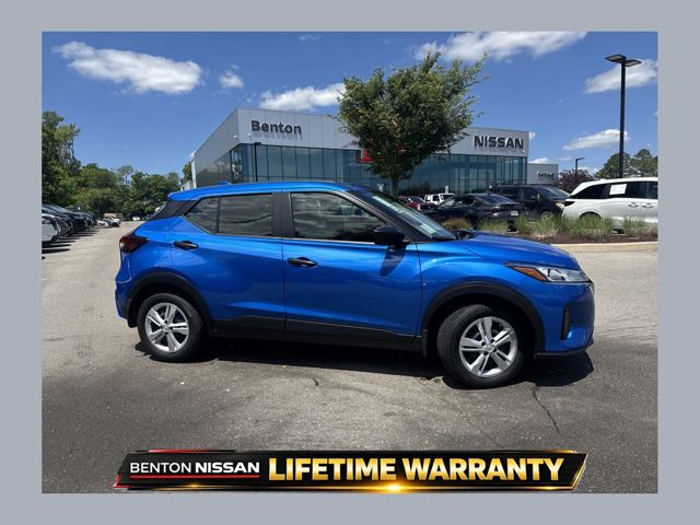 2025 Nissan Kicks Play S