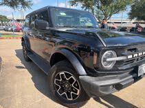 2025 Ford Bronco Outer Banks 4-Door 4WD
