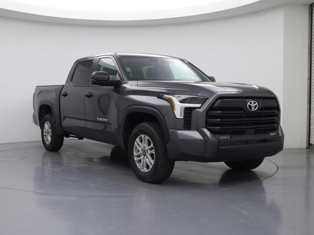 2025 Toyota Tundra 4WD SR5