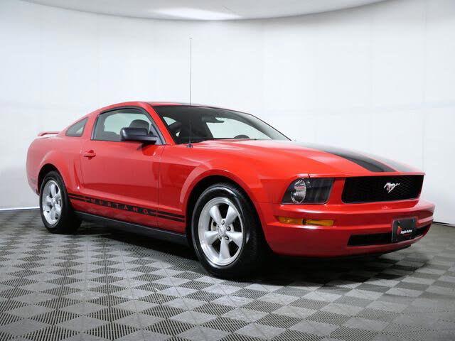 2005 Ford Mustang V6 Deluxe