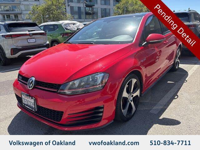 2015 Volkswagen Golf GTI 2.0T SE 4-Door FWD