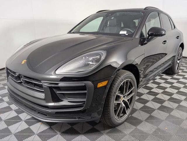 2026 Porsche Macan AWD