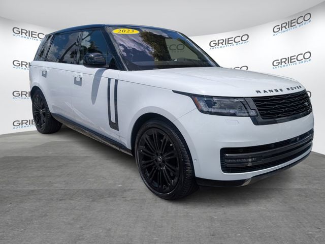 2023 Land Rover Range Rover P400 SE LWB AWD