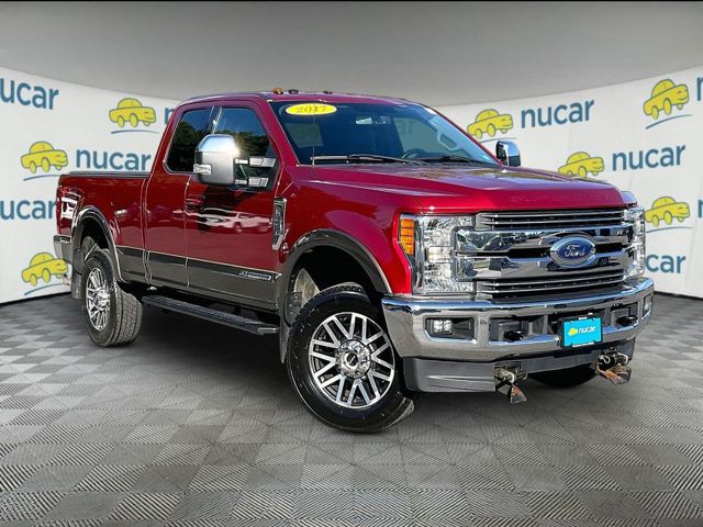 2017 Ford Super Duty F-250 SRW Lariat