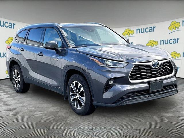 2021 Toyota Highlander Hybrid XLE