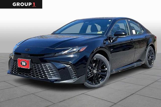 2026 Toyota Camry SE AWD