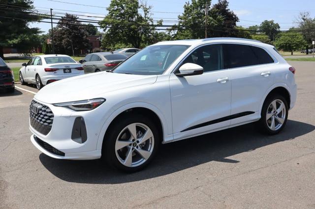 2025 Audi Q5 quattro Premium Plus TFSI