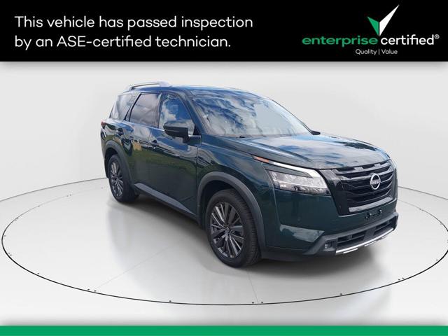 2022 Nissan Pathfinder SL FWD