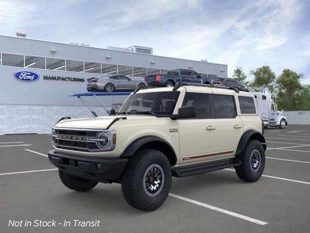 2026 Ford Bronco Outer Banks 4-Door 4WD