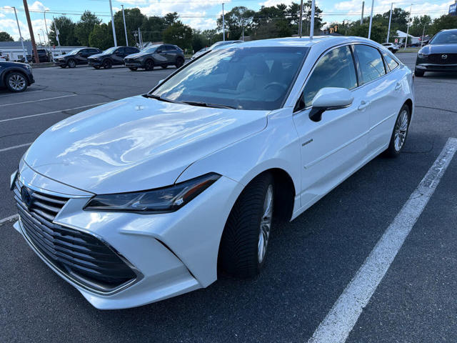 2019 Toyota Avalon Hybrid Limited