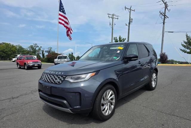 2024 Land Rover Discovery P300 S