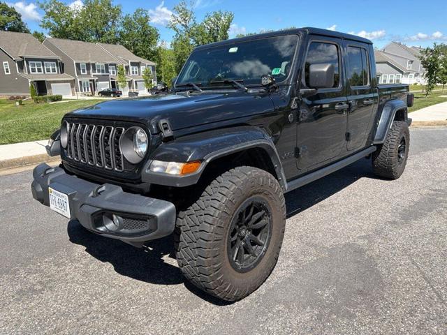 2024 Jeep Gladiator Sport