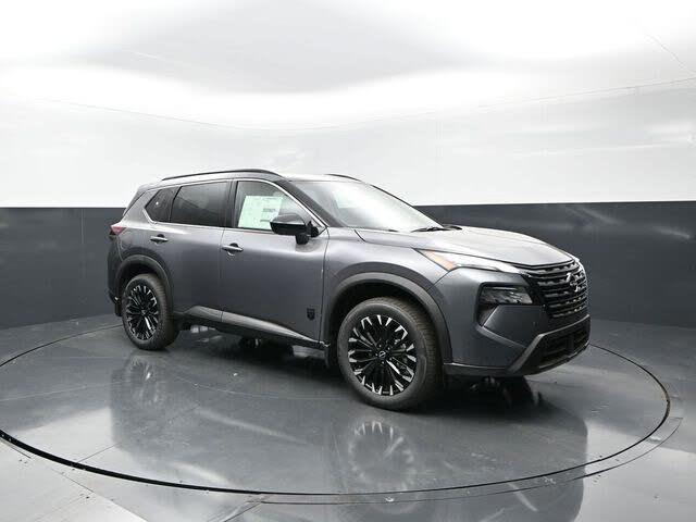 2026 Nissan Rogue Dark Armor FWD