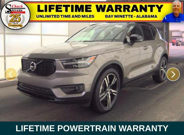 2022 Volvo XC40 T5 R-Design AWD