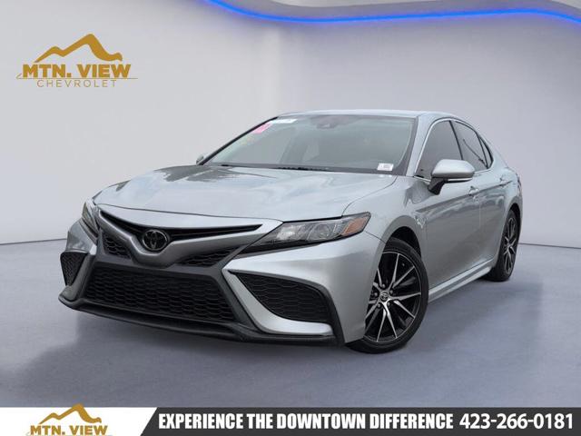 2022 Toyota Camry SE FWD
