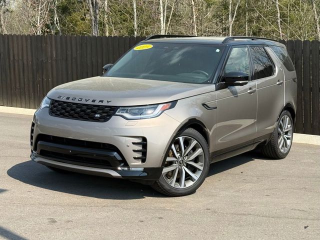 2025 Land Rover Discovery P360 Dynamic SE AWD