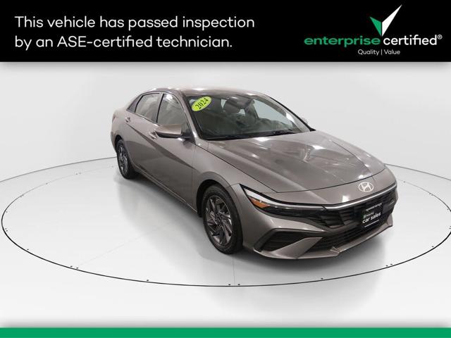 2024 Hyundai Elantra SEL FWD