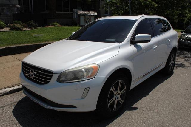 2015 Volvo XC60 T6 Premier Plus AWD