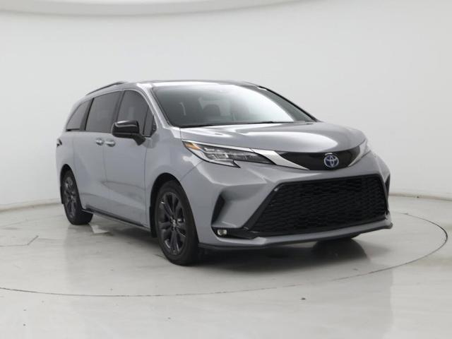 2024 Toyota Sienna XSE 7-Passenger FWD