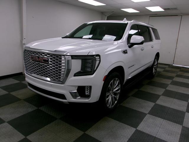 2022 GMC Yukon XL Denali 4WD